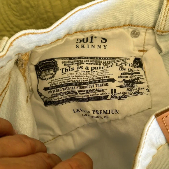 Levi’s 501 womens called faint hearted from sample sale NWT size 27 x 30 raw hem - Picture 11 of 16